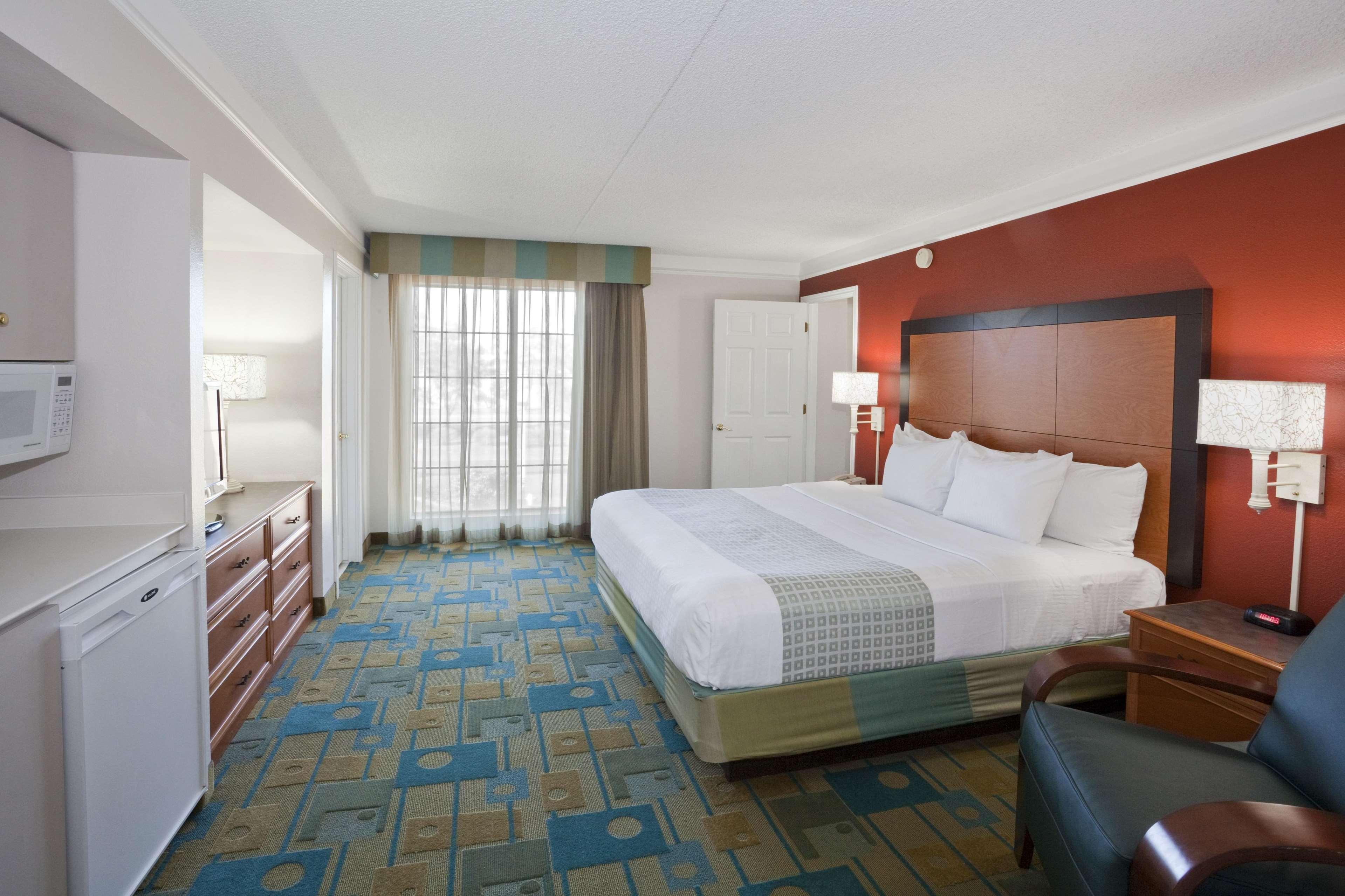 La Quinta Inn By Wyndham Phoenix Sky Harbor Airport Tempe Exterior foto
